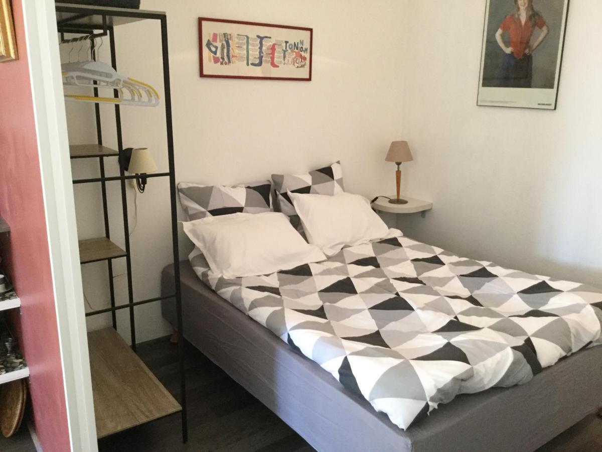 Ferienwohnung Les Hirondelles Argeliers Exterior foto